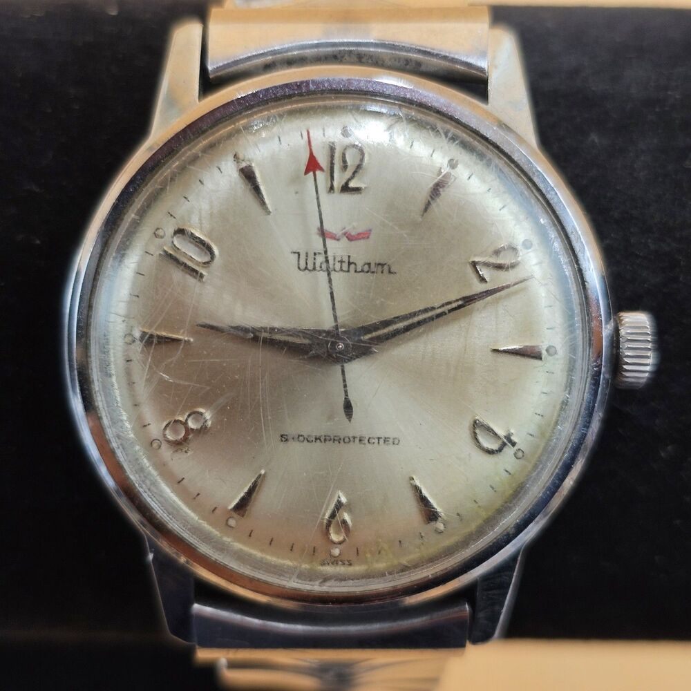 Vintage Waltham Mens Watch Shockprotected Mechanical Hand Wind Chrome Swiss Made